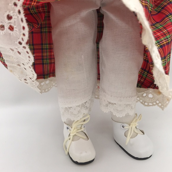 Vintage Wind-Up Musical 🎵 Porcelain 19” Soft Body 19”Doll  Plays Rockabye Baby - Picture 4 of 8